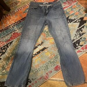 Levi’s stretch low rise jeans!